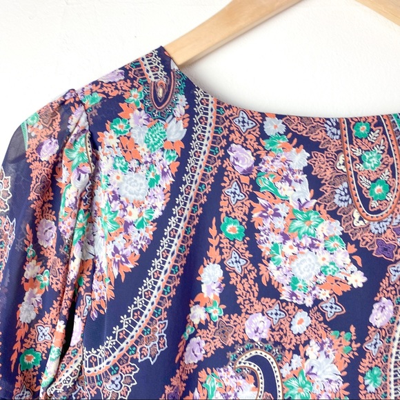 Vintage Floral Long Short Sleeve Flowy Maxi Dress - Picture 9 of 11